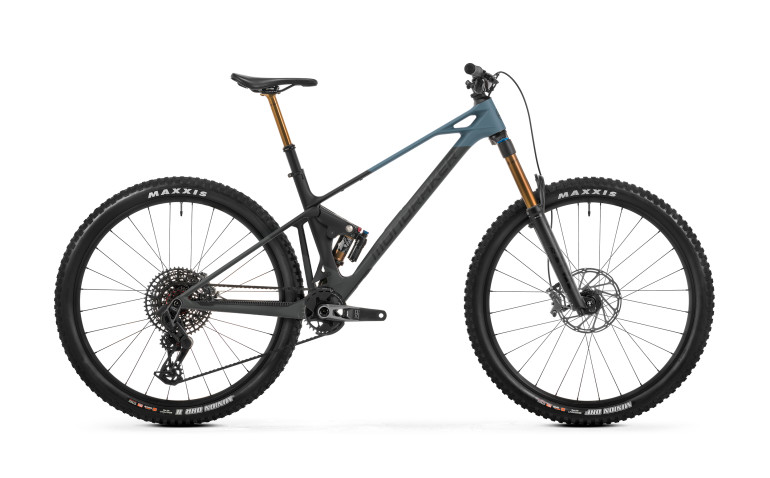 RAZE CARBON RR