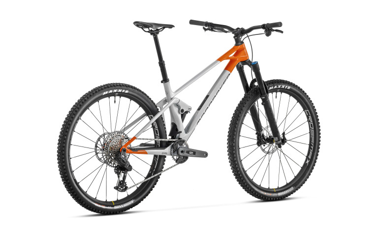 RAZE CARBON R AXS