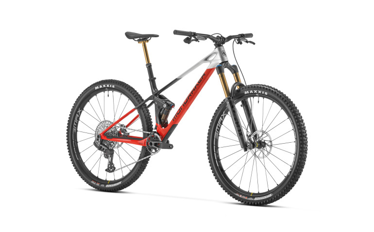 RAZE CARBON RR