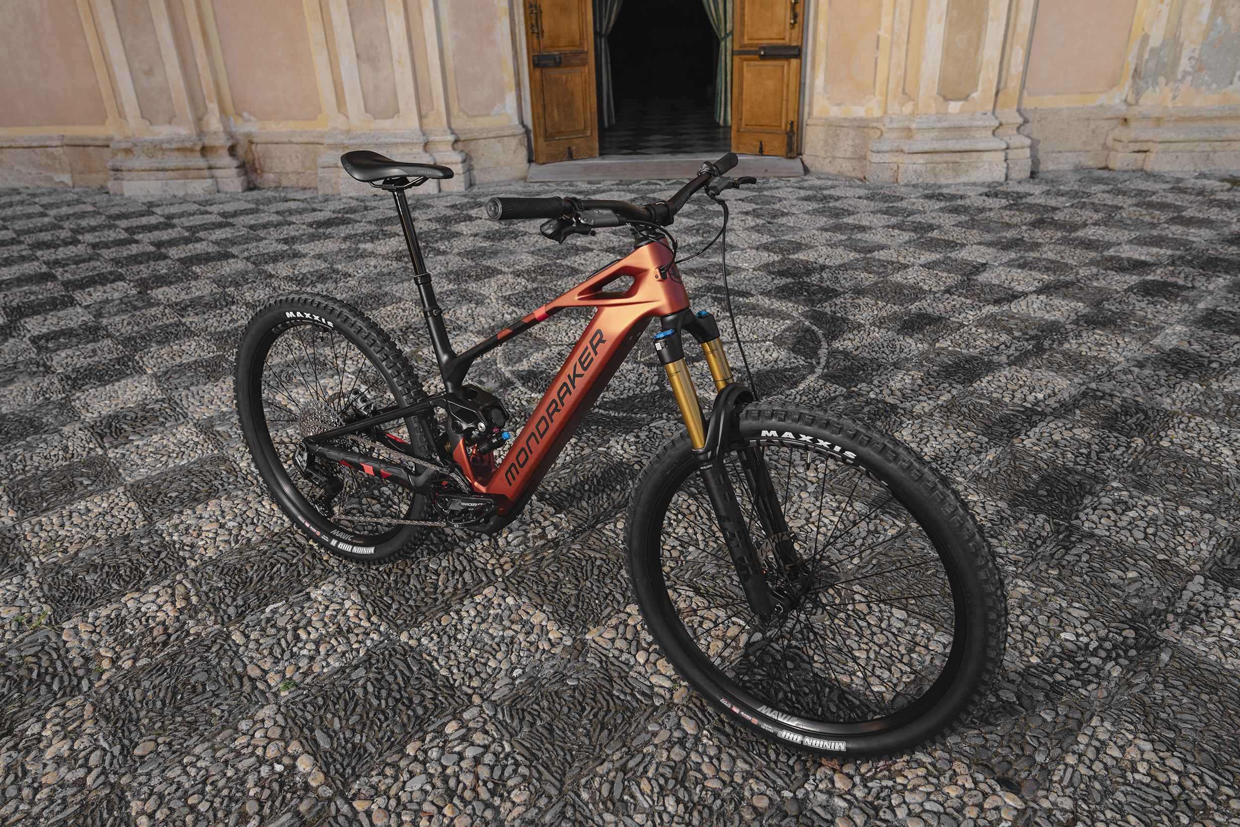  CRAFTY ENDURO EBIKE