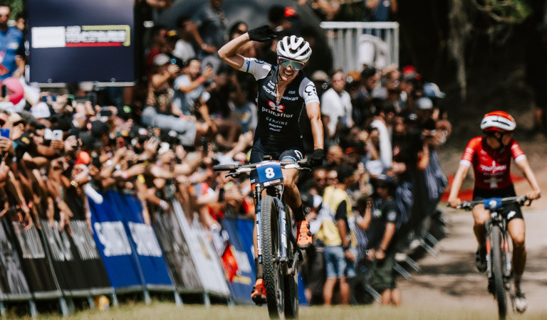 ERNEUTES PODIUM FINISH FÜR REBECCA HENDERSON IN BRASILIEN!